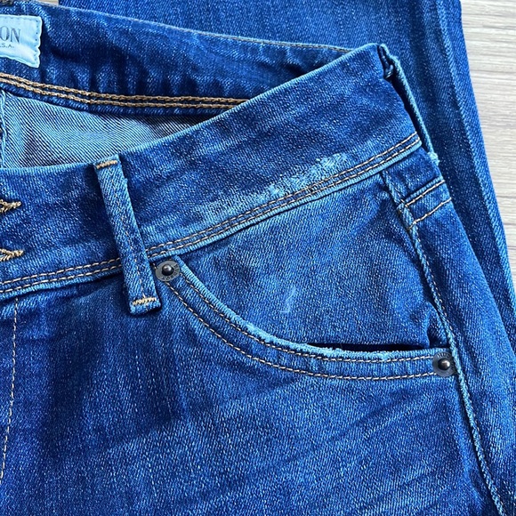 Hudson Jeans Beth Baby Bootcut Medium to Darker Wash Blue Jeans Size 26 - Picture 8 of 14